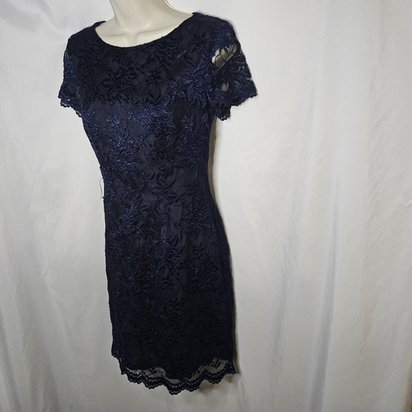VTG Women ABS Evening Collection Neiman Marcus Navy Blue Floral Lace Dress Sze 4 - Picture 3 of 15
